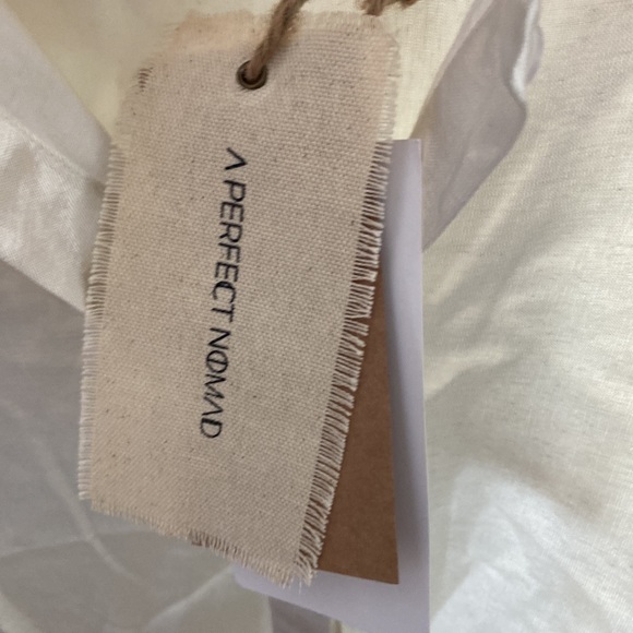 A PERFECT NOMAD Silk Shirt Dress - Picture 3 of 11